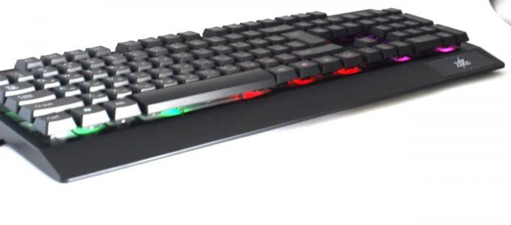 Клавиатура и мышь Zeus Gaming Keyboard 710 с LED подсветкой spar-4958-20 фото