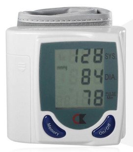 Цифровой автоматический тонометр Blood Pressure Monitor для измерения АД и пульса Vener-V-622H фото