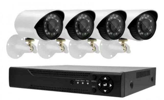 Комплект відеоспостереження UKC DVR KIT 520, 4 камери AHD вуличні 4 mp + реєстратор + кабель підключення + мишка spar-6932 фото