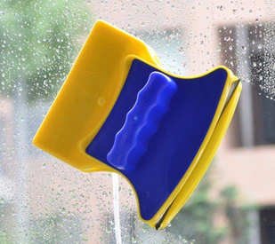 Магнітна щітка для миття вікон із двох сторін Жовтий Glass Wiper GoldbergPof-QC6 GLASS CLEANER фото